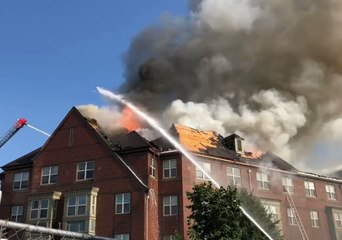 Smoke Pours From Roof Fire Near Navy Yard