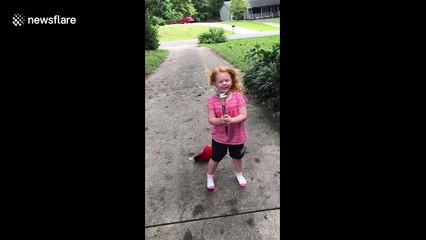 Adorable girl parodies Weather Channel reporter's "overly dramatic" Hurricane Florence coverage