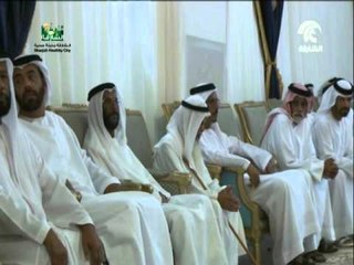 محمد بن زايد يقدم واجب العزاء في شهيد الوطن حمود العامري بمنطقة اليحر بمدينة العين