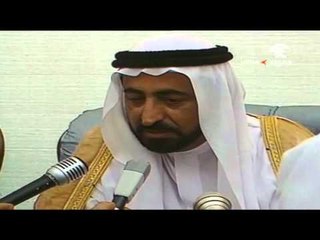 لقطات لحاكم الشارقة في افتتاح معرض الشارقة الدولي للكتاب عام 1989 .