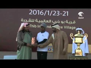 سُلْطَان بن زايد يشهد منافسات سباق الخيول ويتوج الفائزين بكأس رئيس الدولة للقدرة