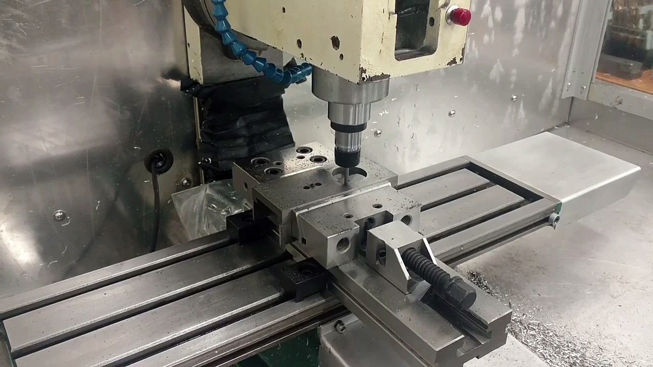 G0704 mini lathe tool post riser 5
