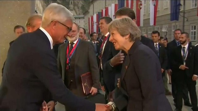 Саммит ЕС: Мэй призывает к компромиссу по брекситу