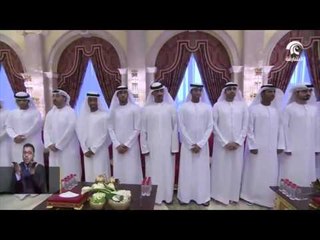 Download Video: محمد بن راشد يلقتي الطلبة المتفوقين و الخريجين حملة الشهادات العليا و أوائل الثانوية العامة.