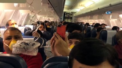 - Hindistan’da Uçakta Alarm: 30 Kişinin Burnu Ve Kulakları Kanadı