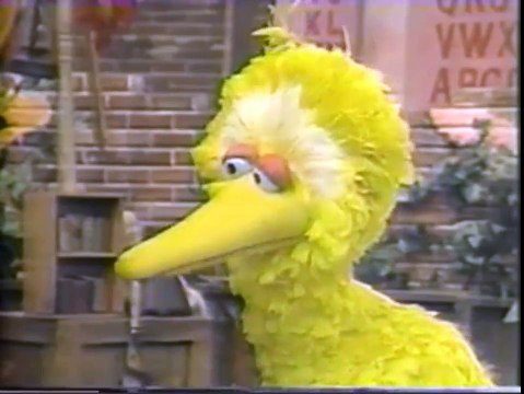 Classic Sesame Street - Maria and Luis Tell Big Bird They're Having a Baby