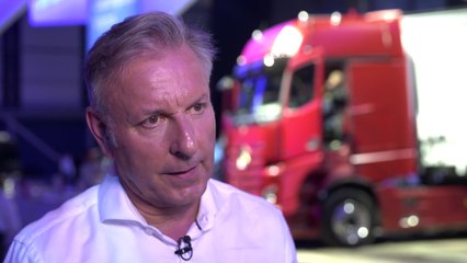 Daimler Product Experience at the IAA 2018 - Interview Stefan Buchner