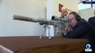 Vladimir Poutine se glisse dans la peau d'un tireur d'élite pour tester un nouveau fusil