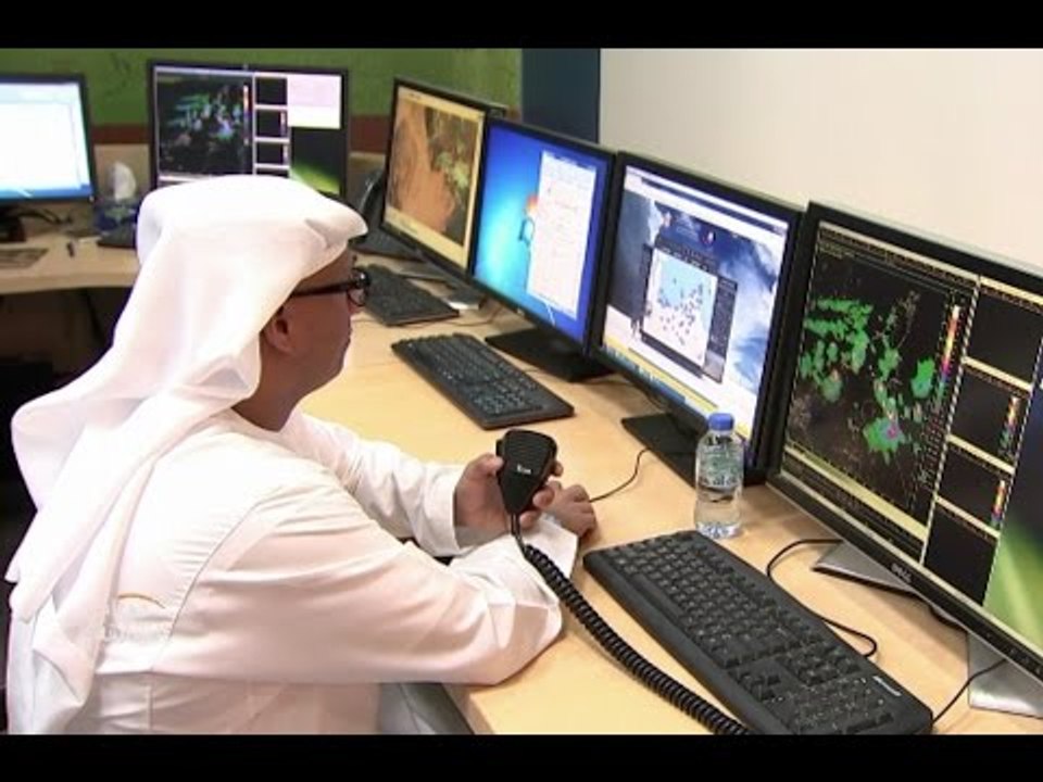 صباح الشارقة: أسرار مهنة الراصد الجوي