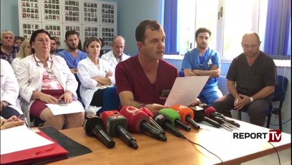 Report Tv- Protesta e mjekve ne Shkoder