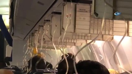 Hindistan'da Uçakta Alarm: 30 Kişinin Burnu ve Kulakları Kanadı