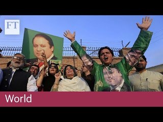 Supporters cheer as former Pakistan PM leaves prison