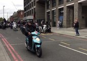 Hundreds of UberEats Drivers Strike, Clog London Streets in Pay Protest
