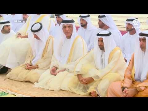 حاكم رأس الخيمة يؤدي صلاة عيد الأضحى المبارك بمصلى العيد الكبير في خزام