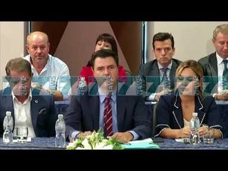 BASHA MBLEDH OPOZITEN NE VLORE - News, Lajme - Kanali 7