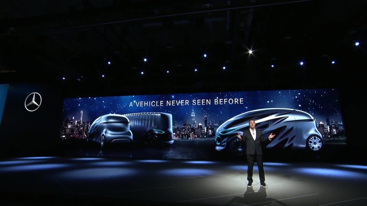 Mercedes-Benz Vision URBANETIC Design auf der IAA Nutzfahrzeuge 2018