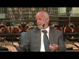 برنامج في حضرة الكتاب : كتاب المشهد الجميل لكاتبه عبدالحافظ الحوارات