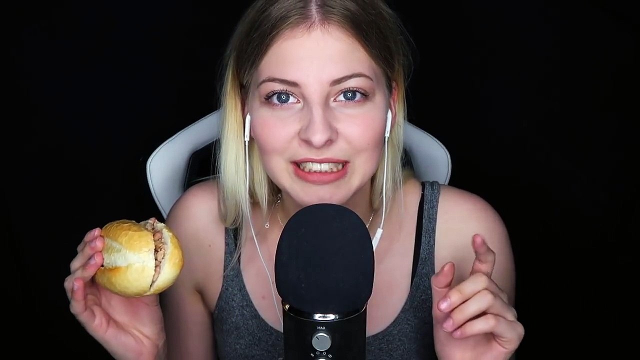 [ASMR] LECKER KRABBENBRÖTCHEN - EATING SOUNDS | MUKBANG ♡