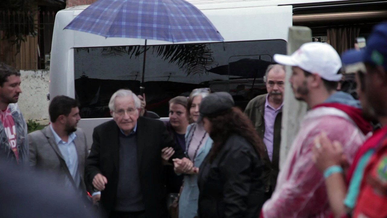 Chomsky visita Lula