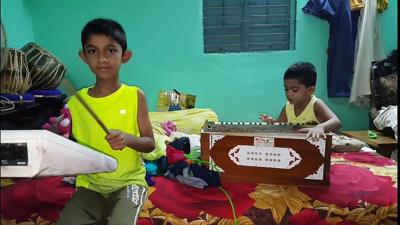 Must Watch! Bangladeshi Little Girl বাংলাদেশি ৫ বছরের মেয়ের একি প্রতিভা! না দেখলে সত্যিই মিস করবেন!