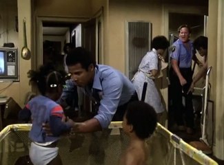 Hill Street Blues S01E16 Jungle Madness Part 1