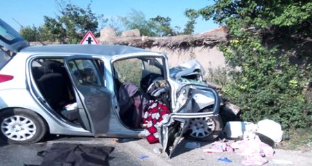 Korkunç Kazada, Aynı Aileden 3 Kişi Hayatını Kaybetti