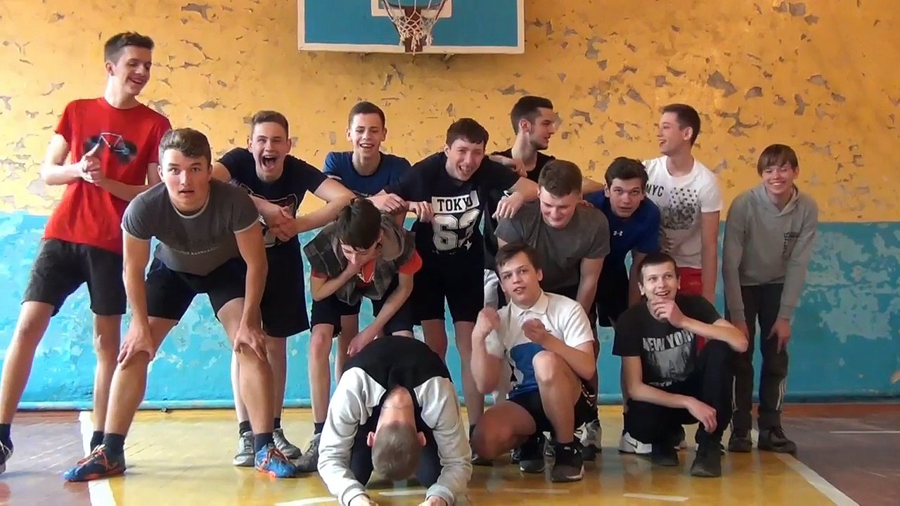 Такої фізкультури ви ще не бачили! Андрушівська гімназія. Володимир Повальчук