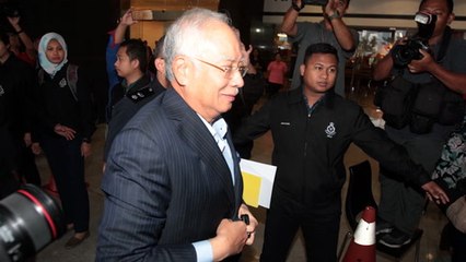 “I was told there are many more charges,” says Dr M on Najib’s case