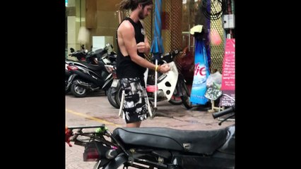 Juggling Performance By Street Artist | FASCINATING ART FORM