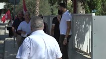 KKTC'de 'Kazıklı' Protesto- Maliye Bakanlığı Önündeki Eylemde Halka, Birlikte Mücadele Çağrısı...