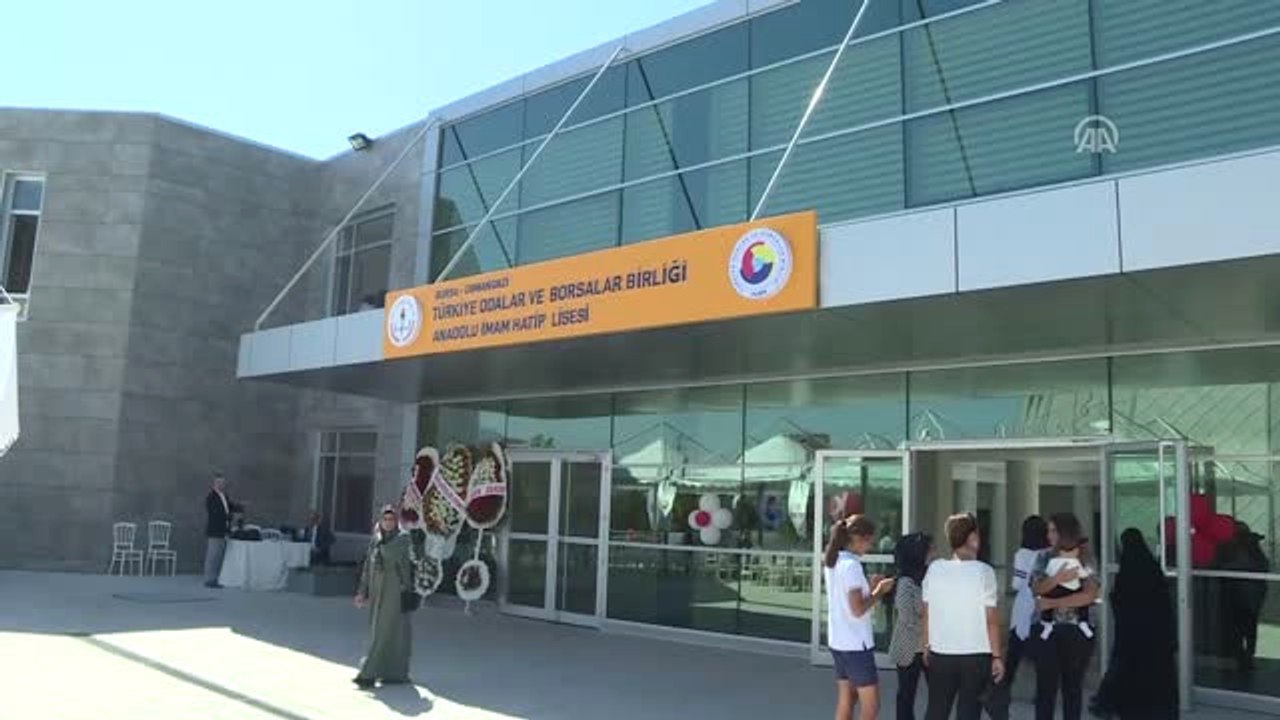 Bursa'da Okul ve Cami Açılışı