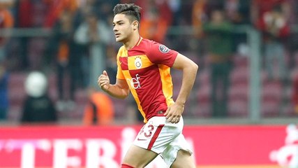 Galatasaray'ın 18 Yaşındaki Oyuncusu Ozan Kabak'tan Tavsiye: Hem Okuyup Hem de Spor Yapsınlar