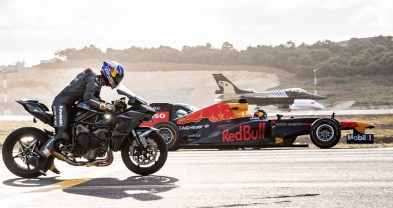 Une course entre un avion de chasse, une moto, une Formule 1, une Tesla et une Aston Martin
