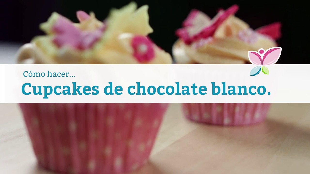 Cómo hacer cupcakes de chocolate blanco