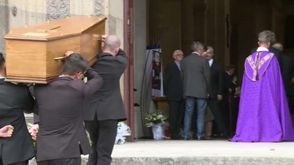 Derniers hommages au comédien Jean Piat
