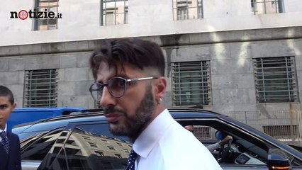 Fabrizio Corona dopo la sentenza per illecito finanziario "Quando potrò parlare saranno guai"| Notizie.it