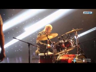 ‫#‏بيت_العائلة‬ | النجم شريف منير يستعرض مهاراتة فى اللعب على الدرامز