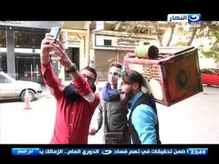 اخر النهار - يوسف بائع " الفريسكا " يقلب موازيين وسائل التواصل الاجتماعي ويضرب المثل لكل شاب!!