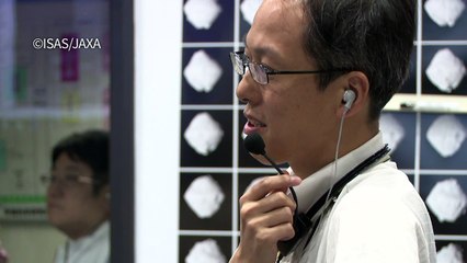 مسبار ياباني يُسقط روبوتين باتجاه سطح كويكب