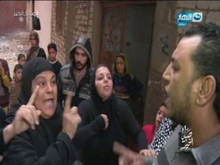 صبايا الخير | مشاجرة بين سيدتين ورجل أمام الكاميرا ولن تتخيل سبب المشكلة