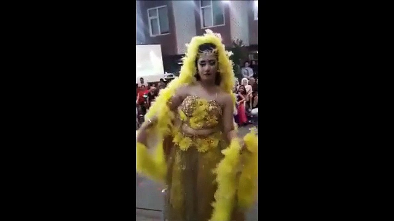 GELİNDEN HARİKA ROMAN HAVASI