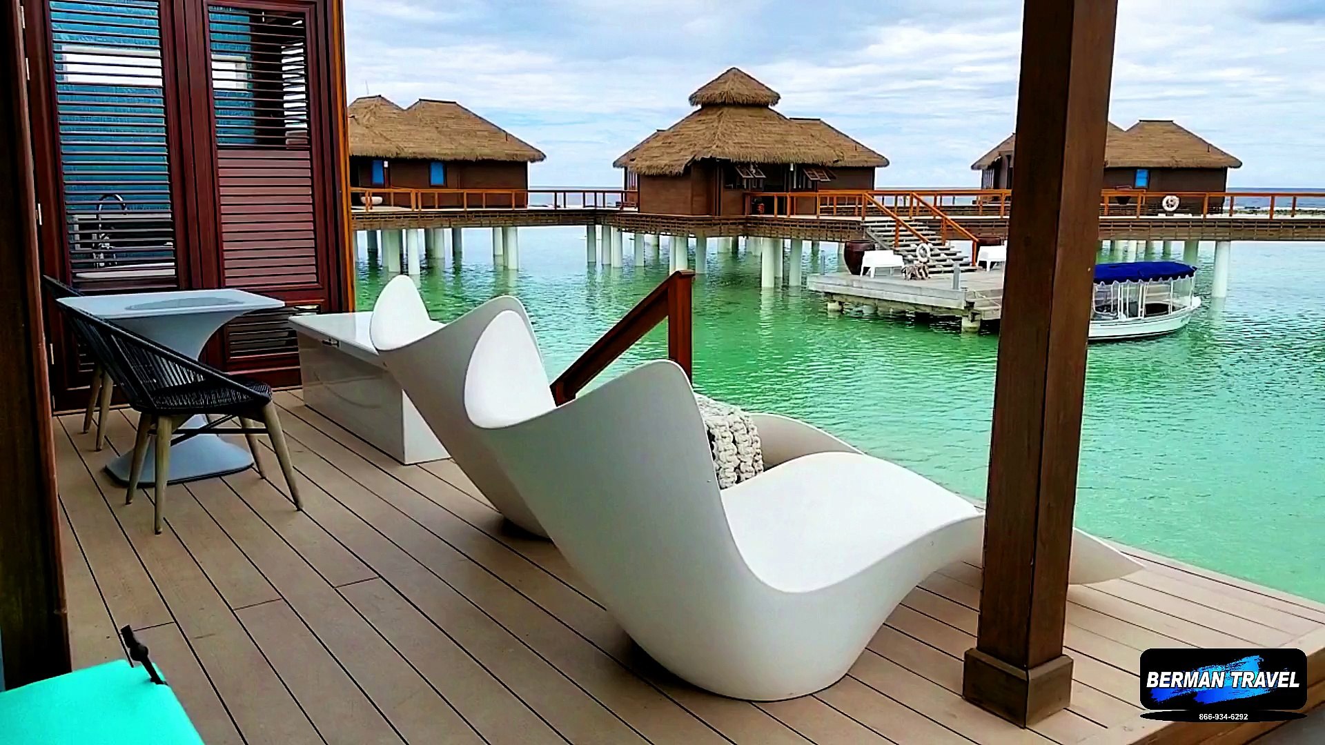 Sandals Royal Caribbean Over Water Bungalows Sandals Jamaica - video  Dailymotion