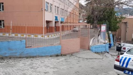 Tosya'da Okula Silahla Ateş Eden Şahıs Tutuklandı