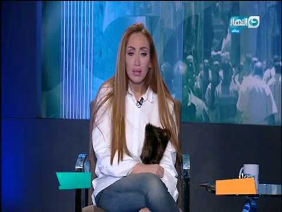 صبايا الخير |  بالفيديو شخص مجهول يلقي بطفل رضي...
