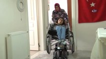 Komşusu Yüzünden Engelli Kızına Verdiği Sözleri Yerine Getiremiyor