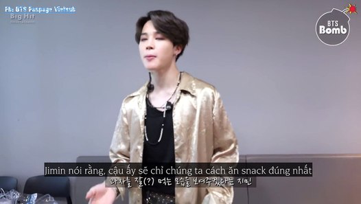 VIETSSUBBANGTAN BOMB Cách Jimin ăn snack - Video ...