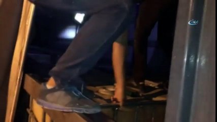 Arnavutköy'deki Operasyonda 25 Bin Litre "10 Numara Yağ" Ele Geçirildi