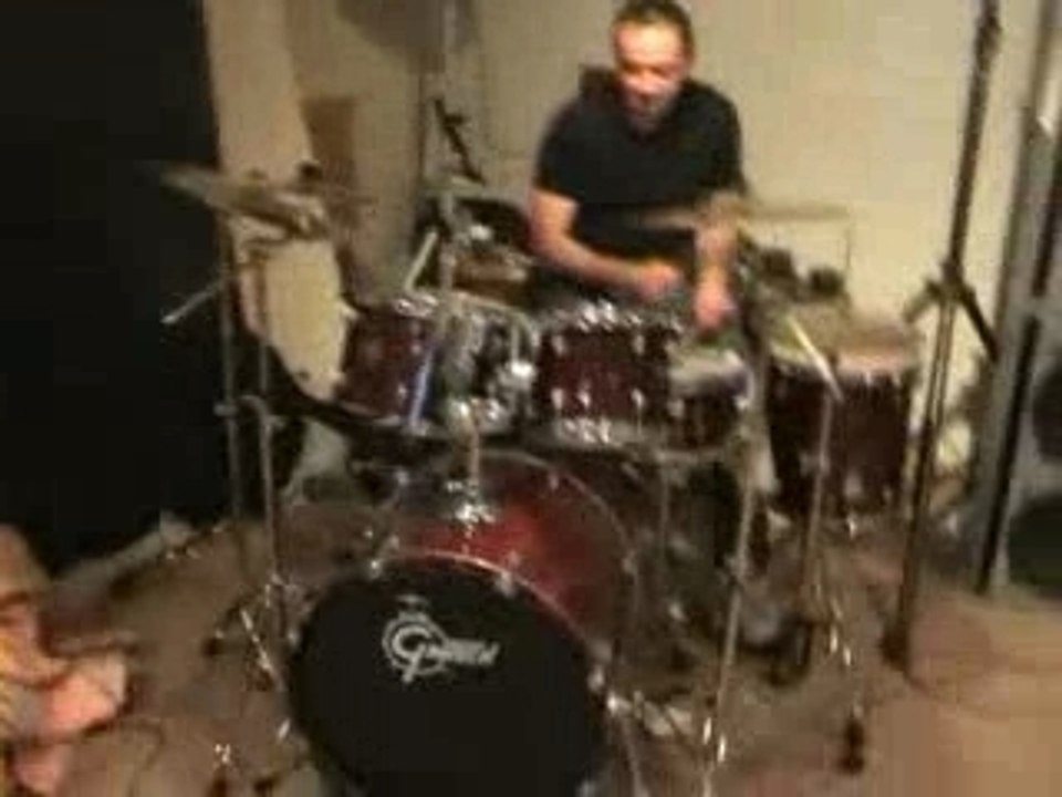 Pink Frogs Pink Floyd Another brick in the wall part 2