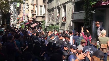 Taksim'de izinsiz gösteri - İSTANBUL
