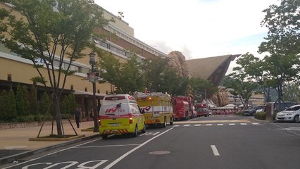 김해 롯데워터파크 화재...70여 명 긴급대피 / YTN